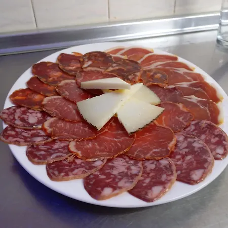 Hotel La Muralla De Gredos Rural