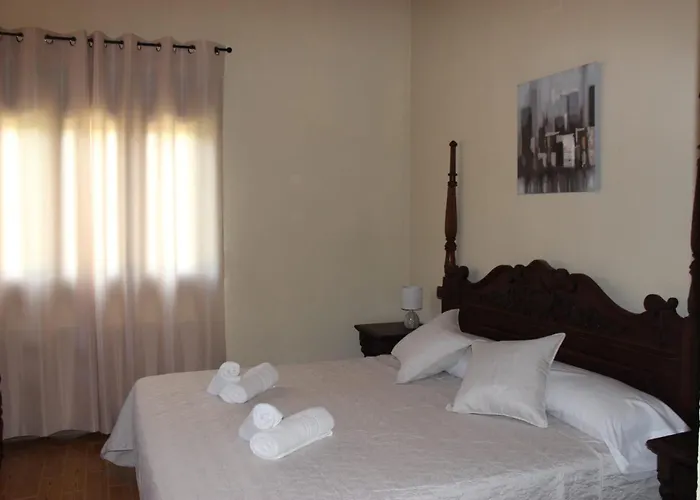 Hotel La Muralla De Gredos Rural Madrigal de la Vera