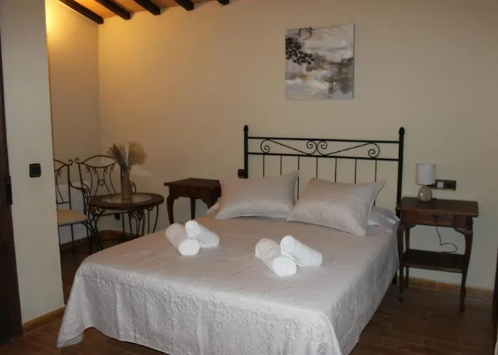 Hotel La Muralla De Gredos Rural