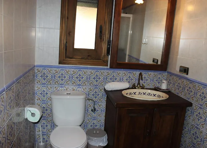 Hotell La Muralla De Gredos Rural *