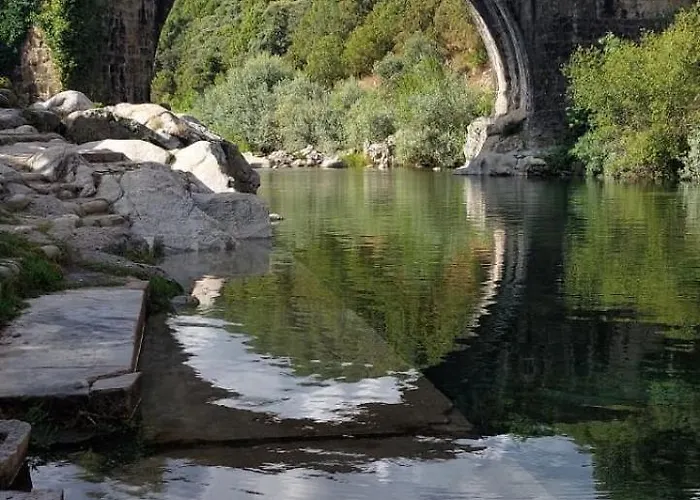 La Muralla De Gredos Rural * 马德里加尔德拉韦拉